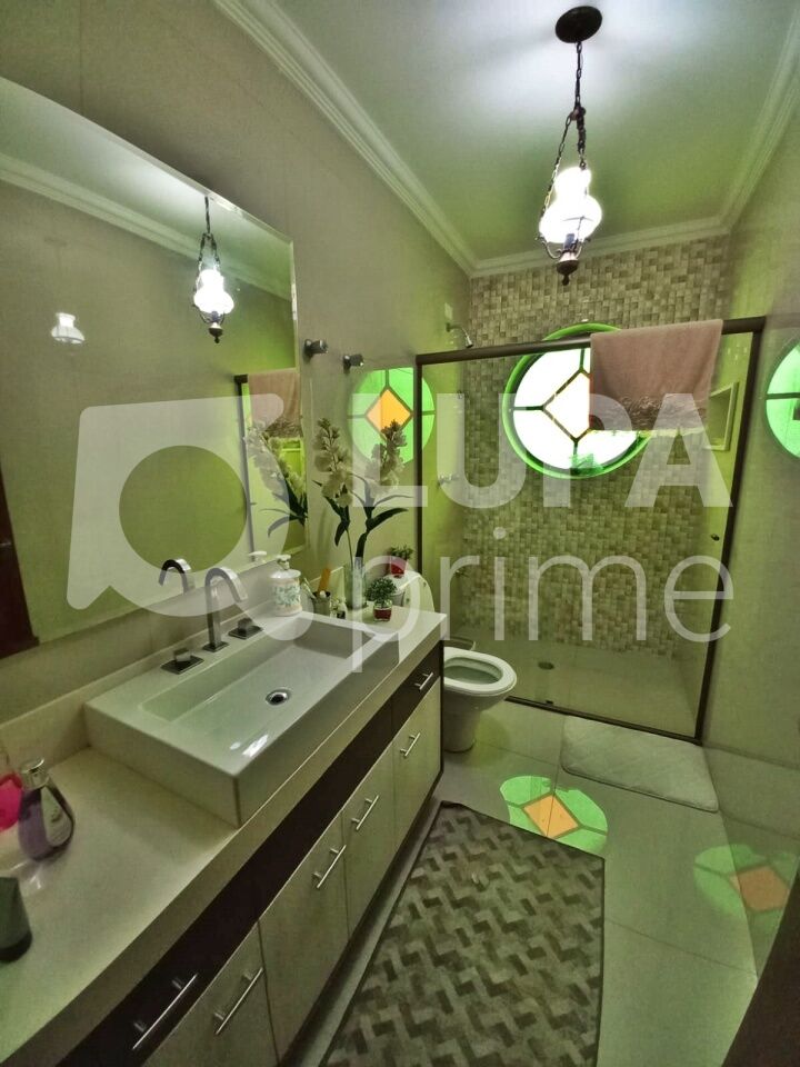 casa-terrea-venda-sao-paulo-vila-maria-alta-4dormitorios-3suites-6vagas-254m2-LM26373