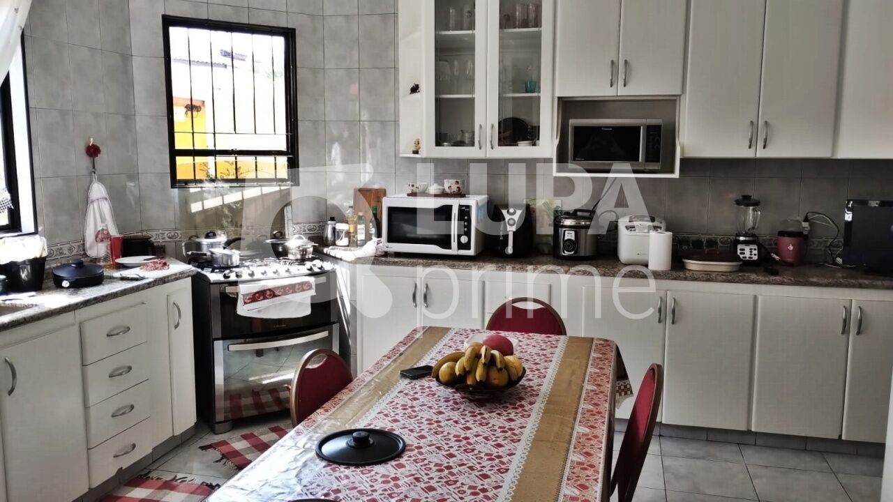 sobrado-venda-sao-paulo-jardim-guapira-3dormitorios-3suites-5vagas-391m2-LM26517