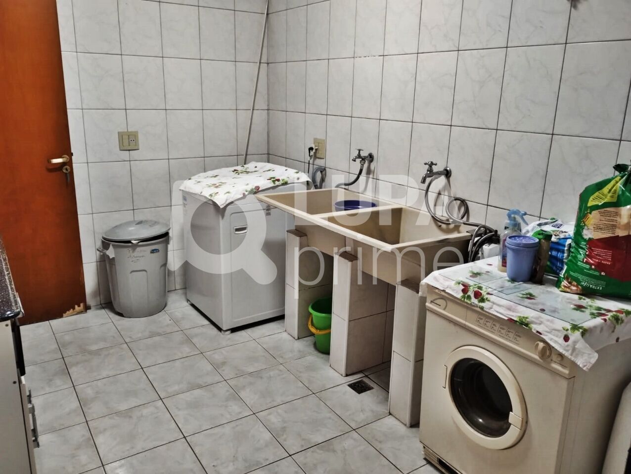 sobrado-venda-sao-paulo-jardim-guapira-3dormitorios-3suites-5vagas-391m2-LM26517