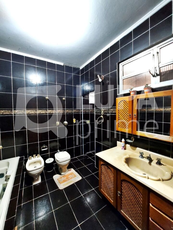 sobrado-venda-sao-paulo-tucuruvi-5dormitorios-3vagas-180m2-LM26558