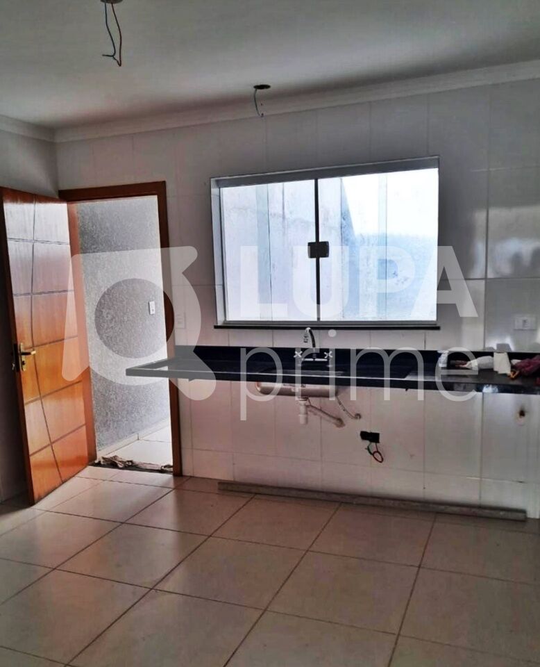 sobrado-venda-sao-paulo-vila-guilherme-3dormitorios-1suite-2vagas-124m2-LM26665