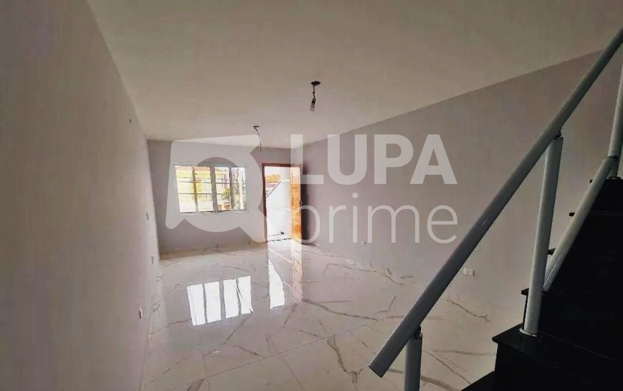 sobrado-venda-sao-paulo-vila-guilherme-3dormitorios-3suites-3vagas-187m2-LM26783