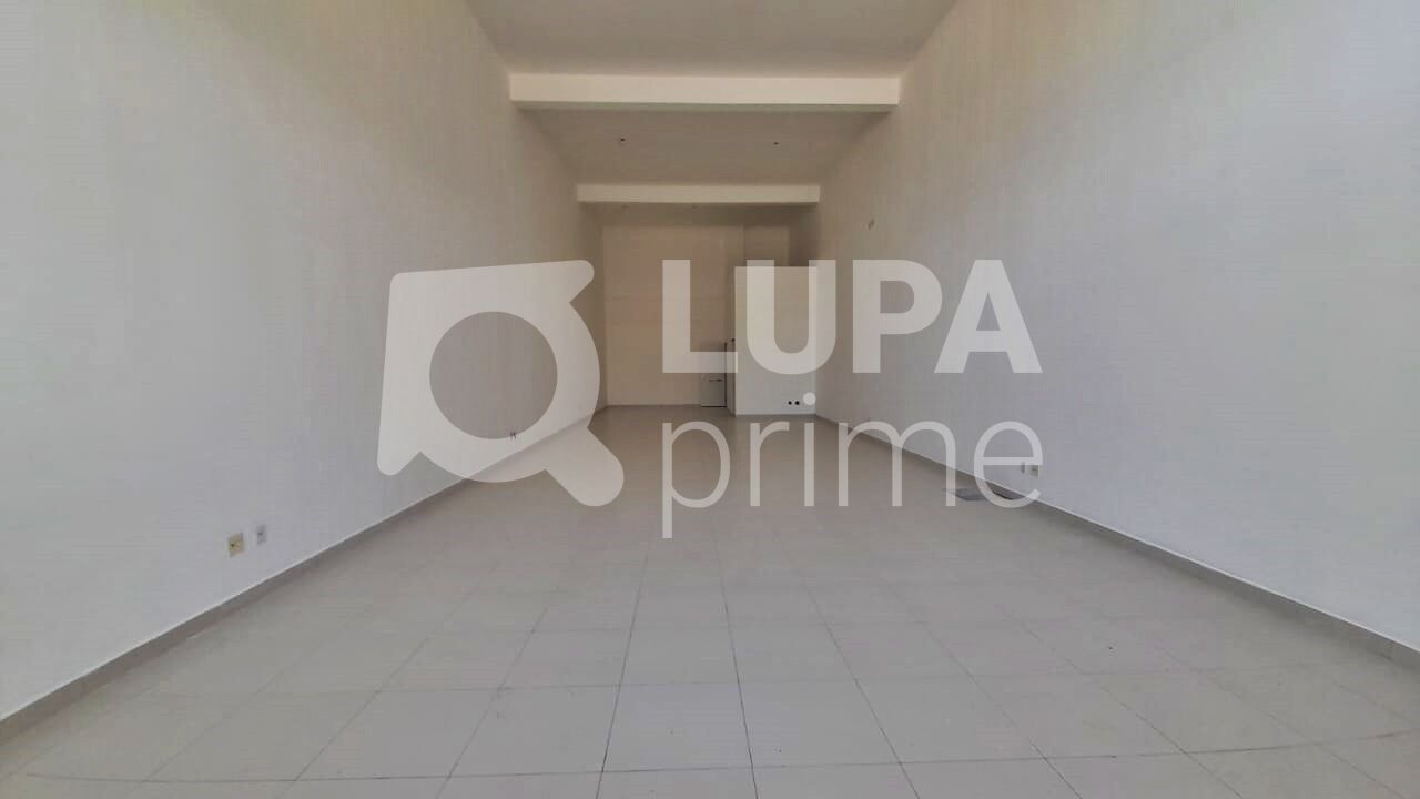 Loja-Salão, 136 m² - Foto 1