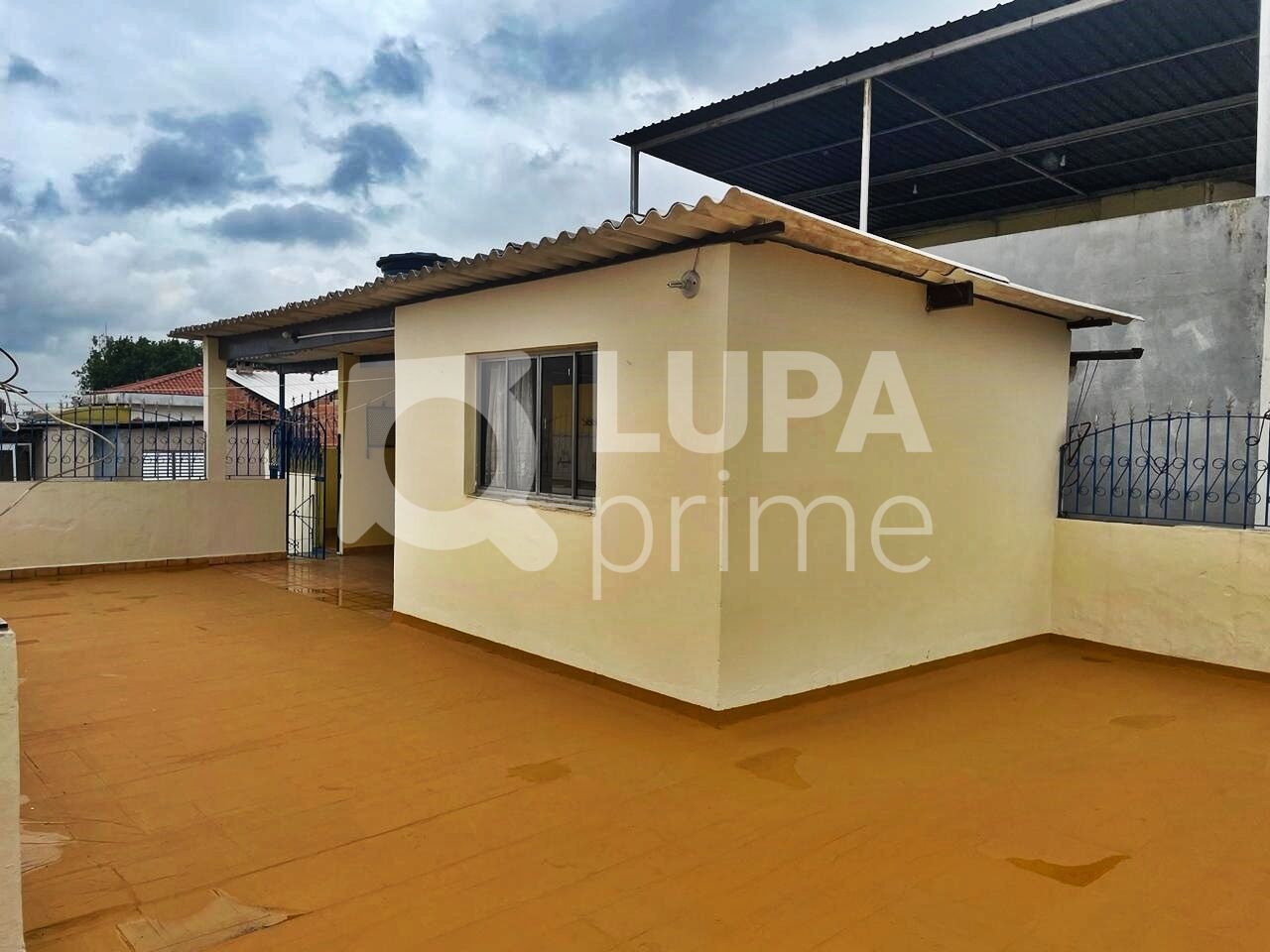 casa-terrea-venda-sao-paulo-vila-sabrina-2dormitorios-1suite-2vagas-131m2-LM26946