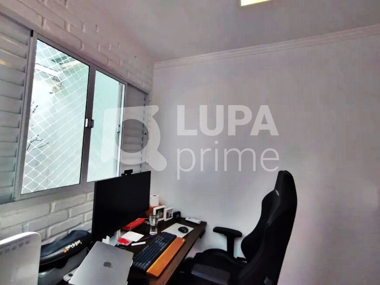 sobrado-venda-sao-paulo-agua-fria-3dormitorios-3suites-4vagas-140m2-LM27018