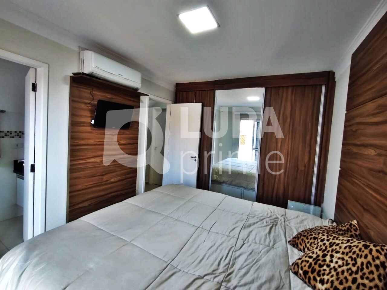 condominio-venda-sao-paulo-parada-inglesa-3dormitorios-3suites-3vagas-181m2-LM27024