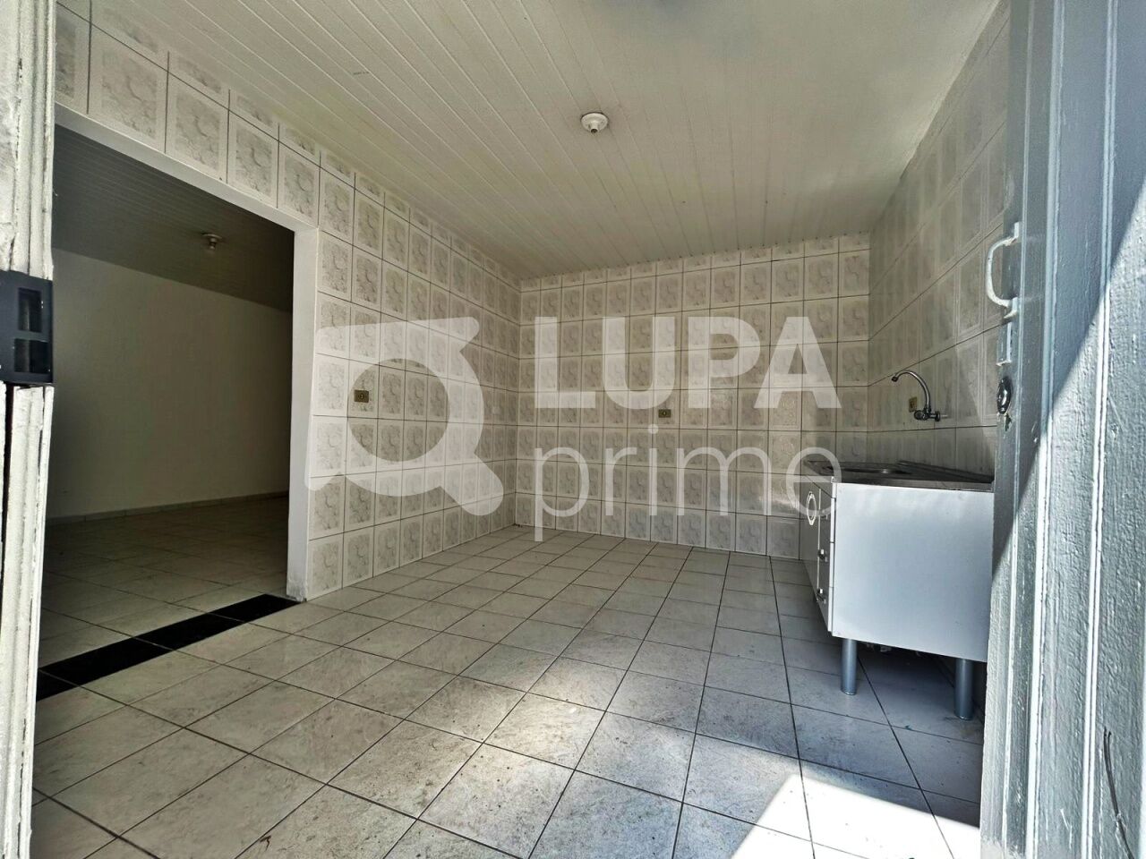 Casa, 1 quarto, 30 m² - Foto 1