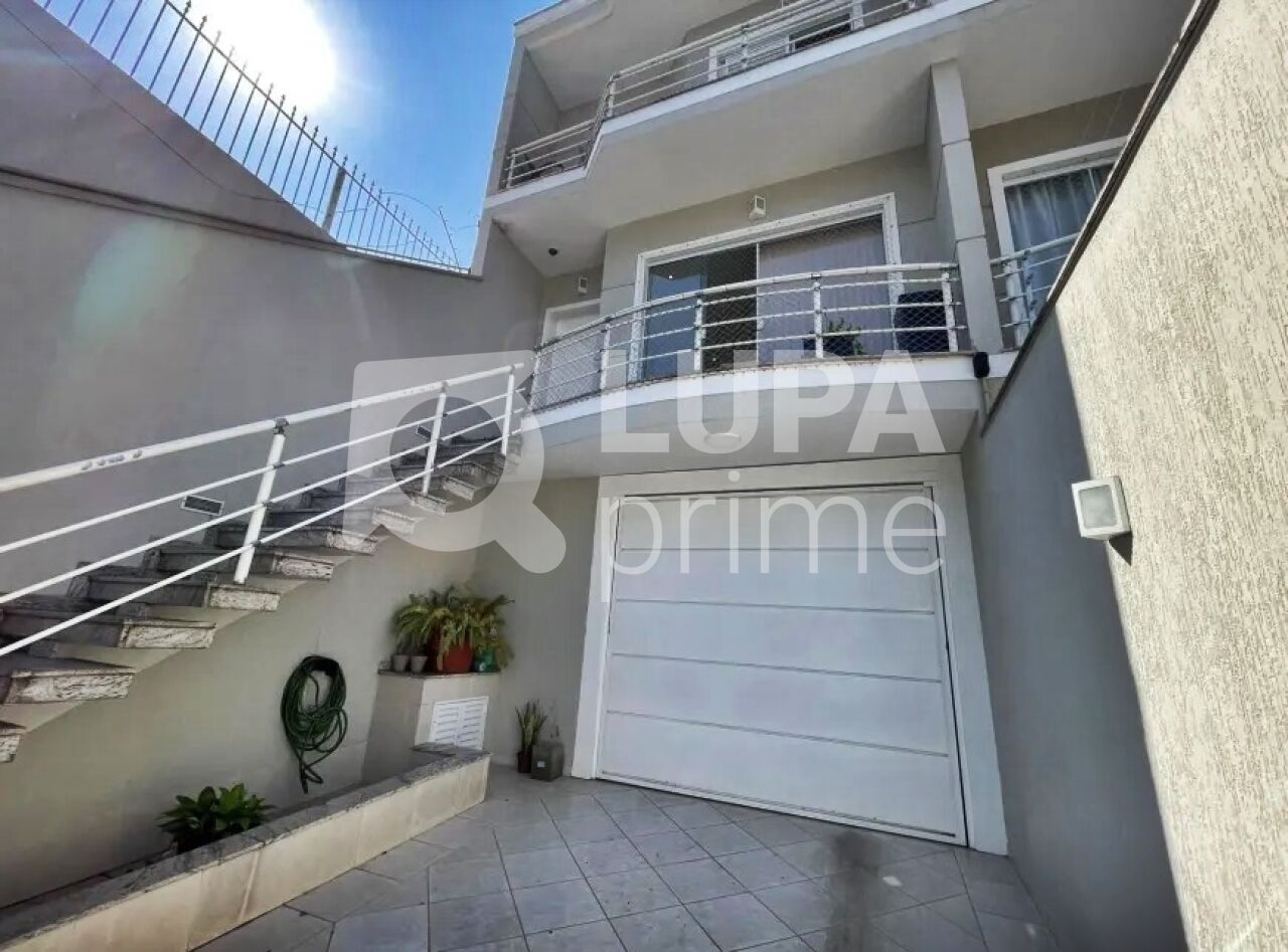 sobrado-venda-sao-paulo-parada-inglesa-3dormitorios-3suites-4vagas-208m2-LM27070