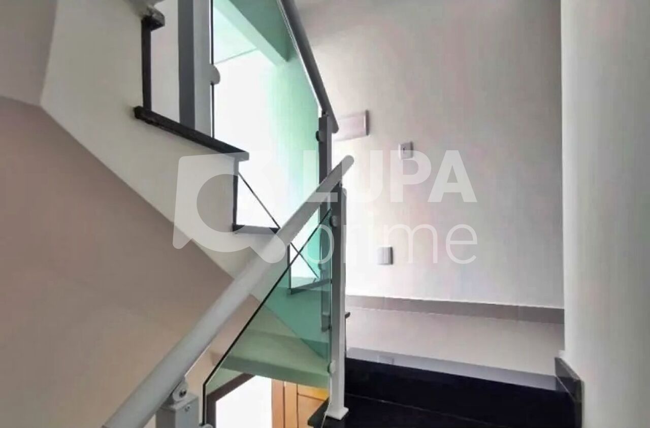 sobrado-venda-sao-paulo-parada-inglesa-3dormitorios-3suites-2vagas-180m2-LM27072