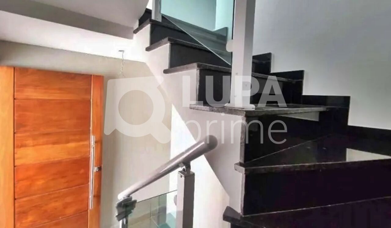 sobrado-venda-sao-paulo-parada-inglesa-3dormitorios-3suites-2vagas-180m2-LM27072