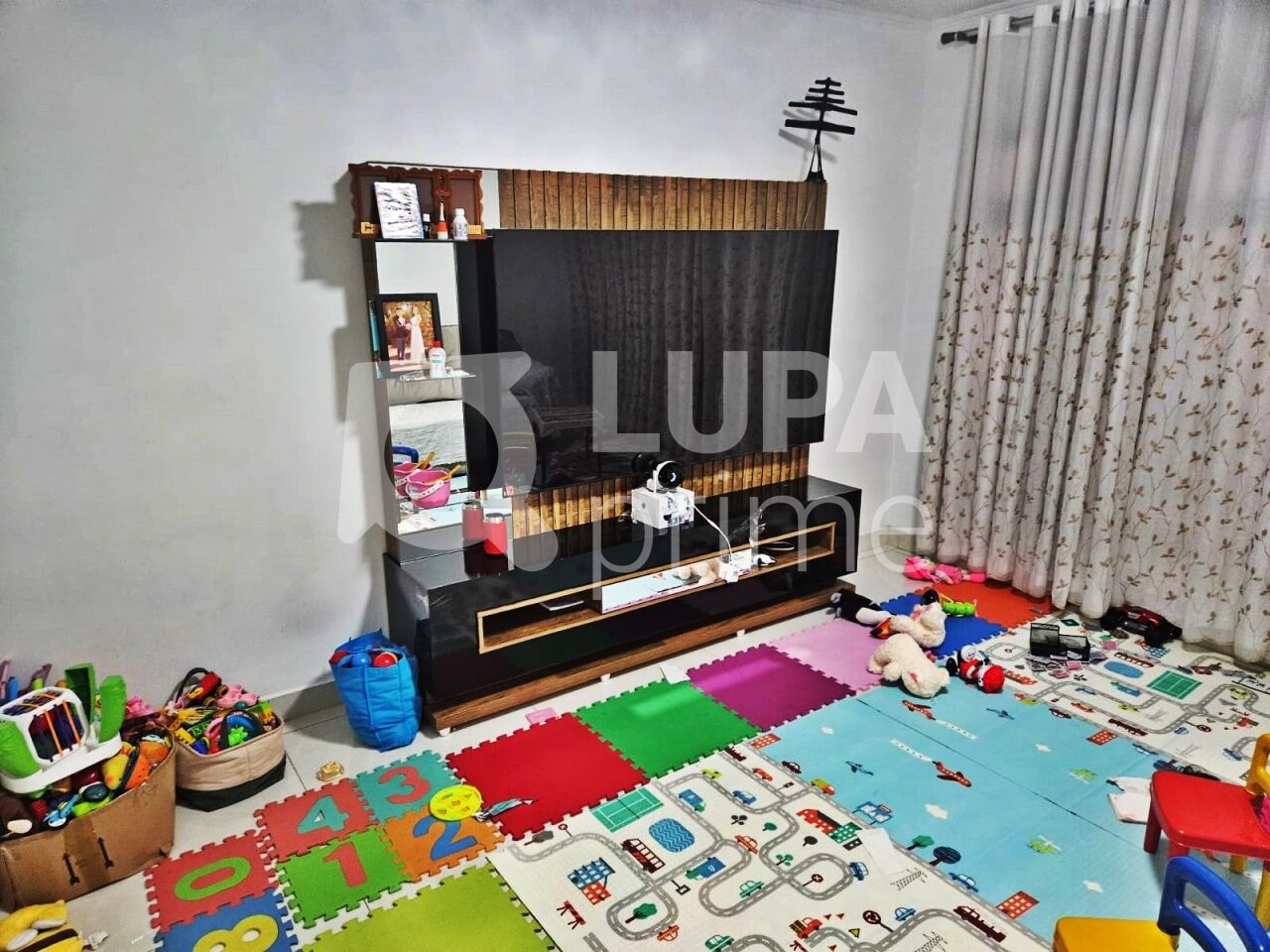 sobrado-venda-sao-paulo-vila-maria-3dormitorios-1suite-2vagas-195m2-LM27099