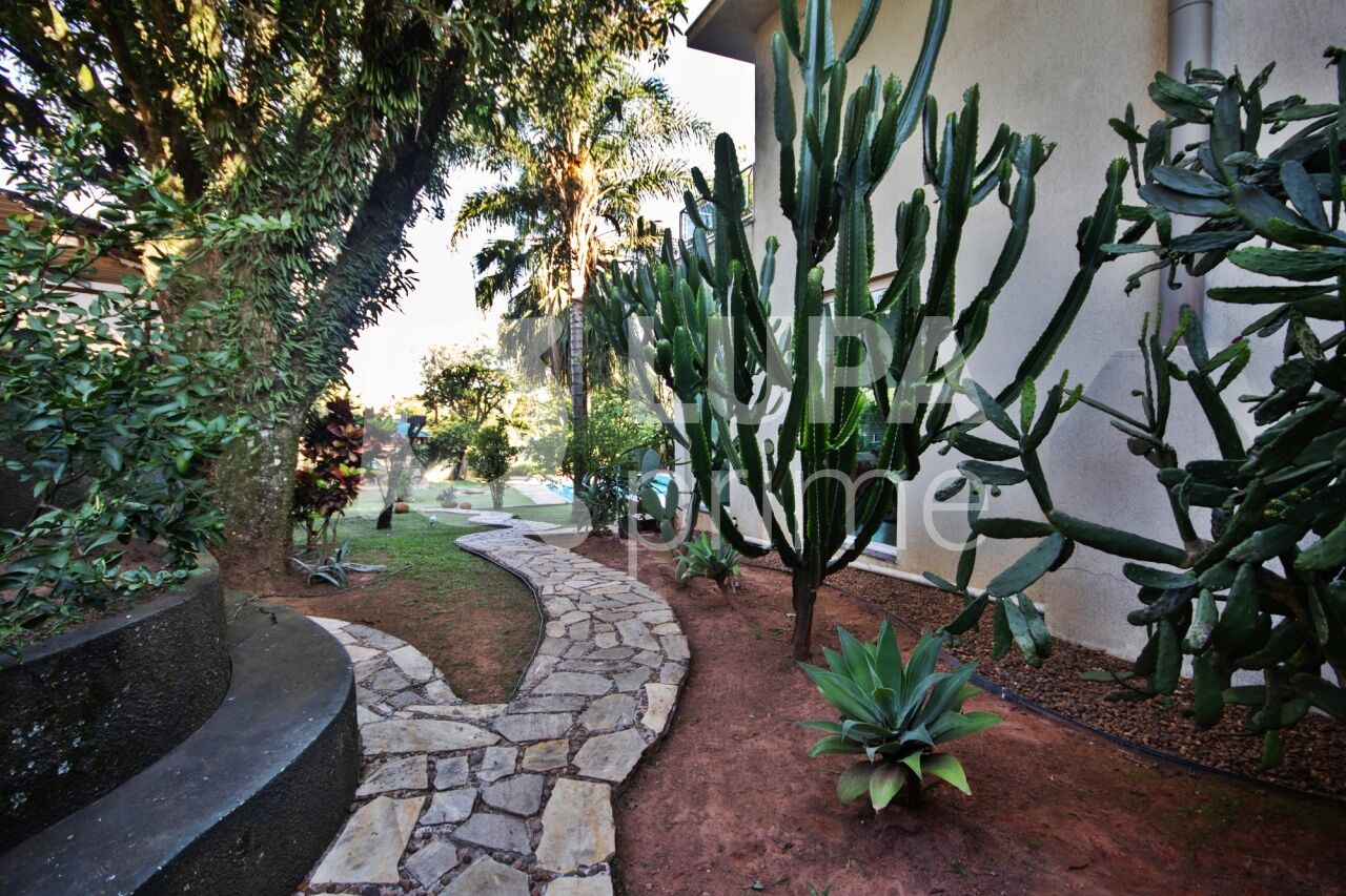 casa-terrea-venda-sao-paulo-tremembe-3dormitorios-3suites-8vagas-679m2-LM27100