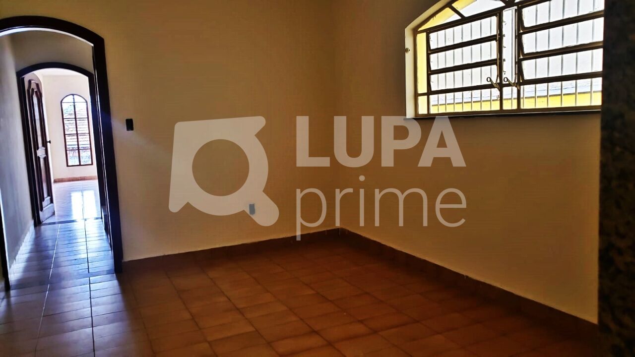 sobrado-venda-sao-paulo-vila-guilherme-3dormitorios-1suite-3vagas-183m2-LM27103