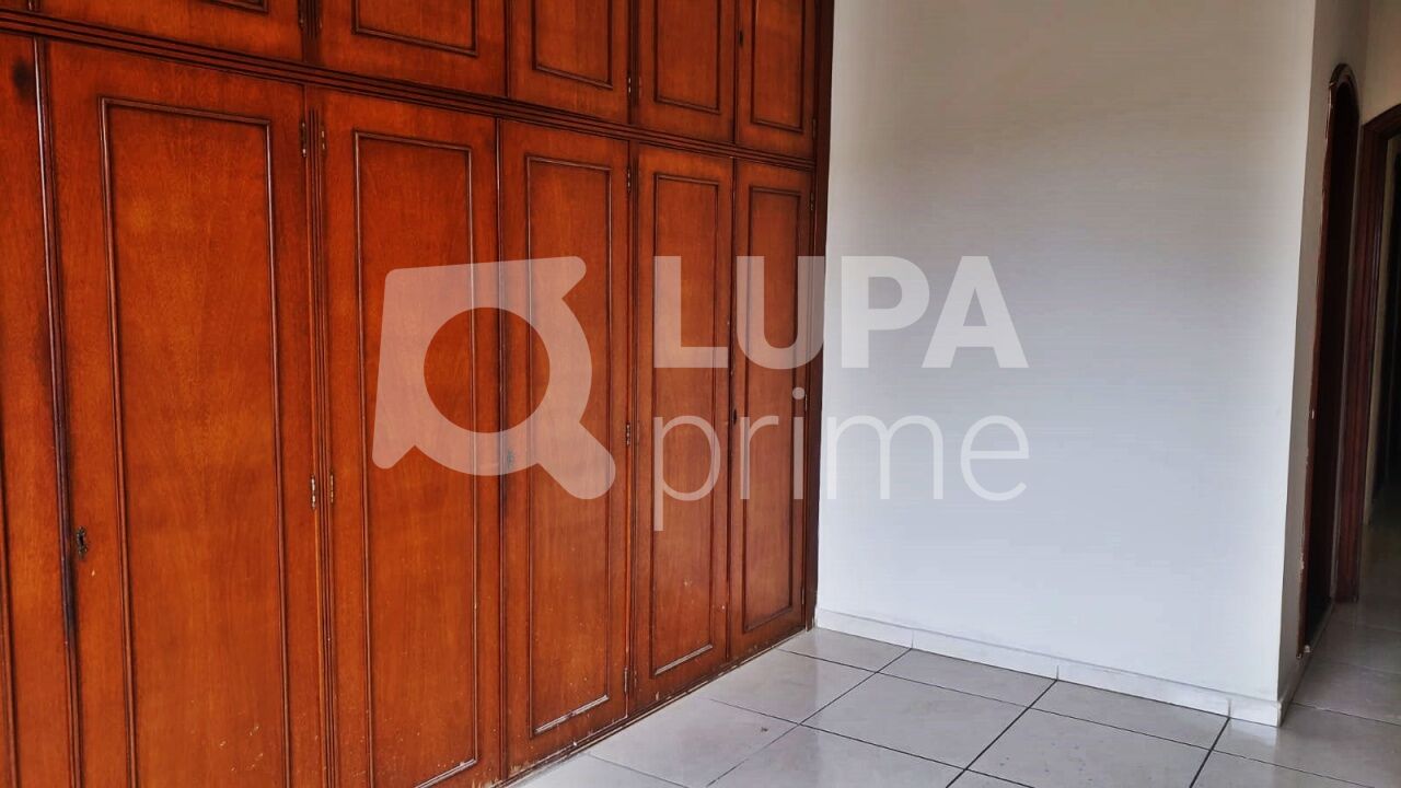 sobrado-venda-sao-paulo-vila-guilherme-3dormitorios-1suite-3vagas-183m2-LM27103