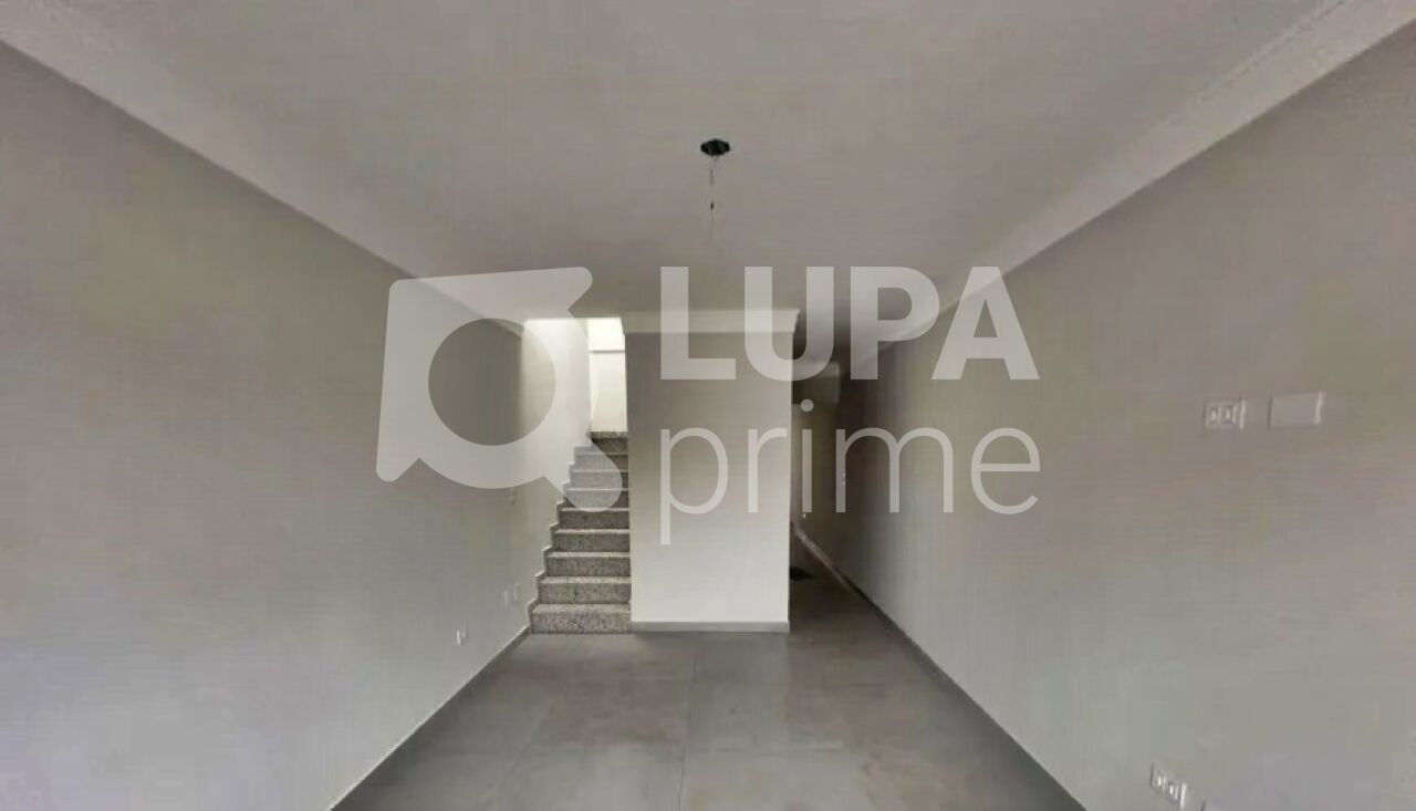 sobrado-venda-sao-paulo-vila-gustavo-3dormitorios-1suite-3vagas-135m2-LM27121