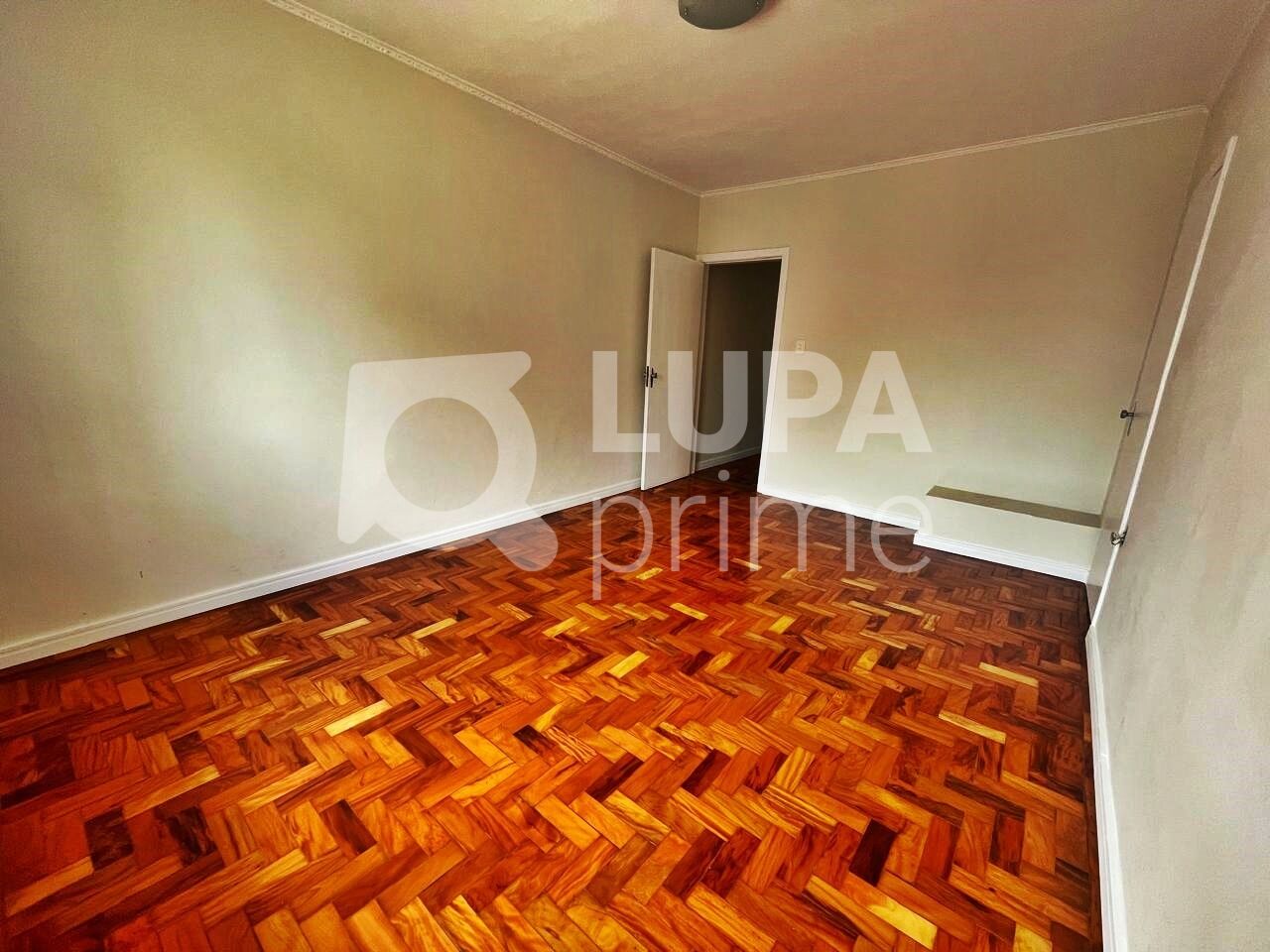 sobrado-venda-sao-paulo-vila-sabrina-3dormitorios-2suites-2vagas-126m2-LM27198