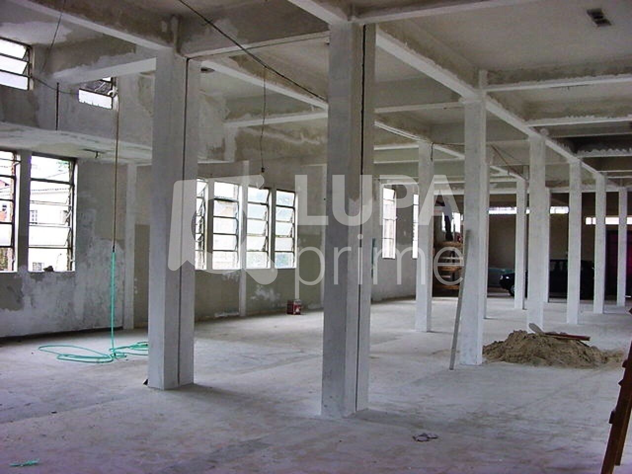 Prédio Inteiro, 4303 m² - Foto 2