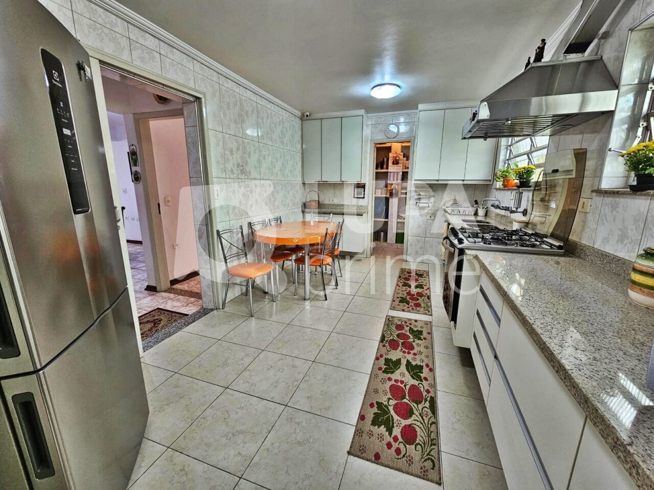 casa-terrea-venda-sao-paulo-jardim-guanca-3dormitorios-1suite-4vagas-240m2-LM27242