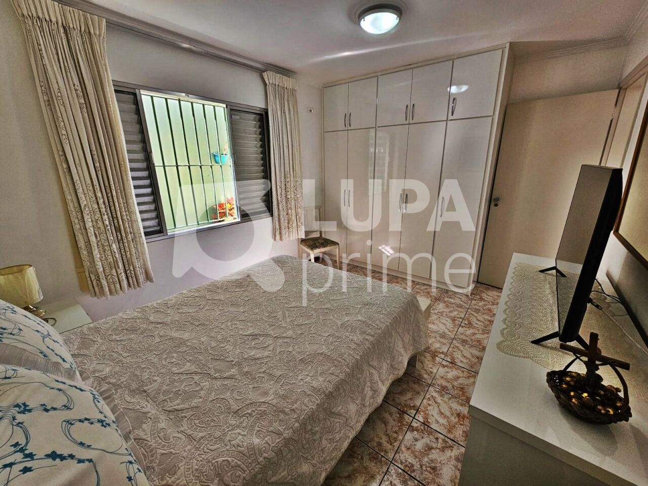 casa-terrea-venda-sao-paulo-jardim-guanca-3dormitorios-1suite-4vagas-240m2-LM27242