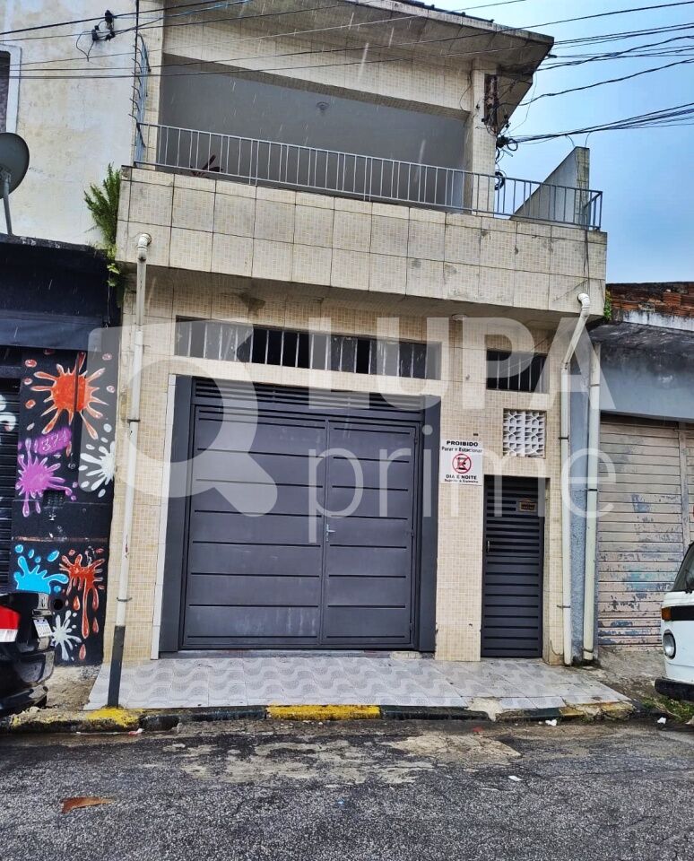 Casa, 4 quartos, 199 m² - Foto 2