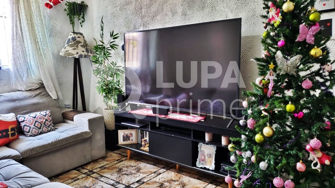 Casa, 3 quartos, 84 m² - Foto 2