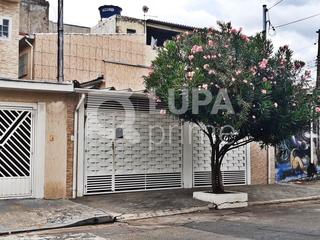 casa-terrea-venda-sao-paulo-vila-sabrina-3dormitorios-3vagas-129m2-LM27331