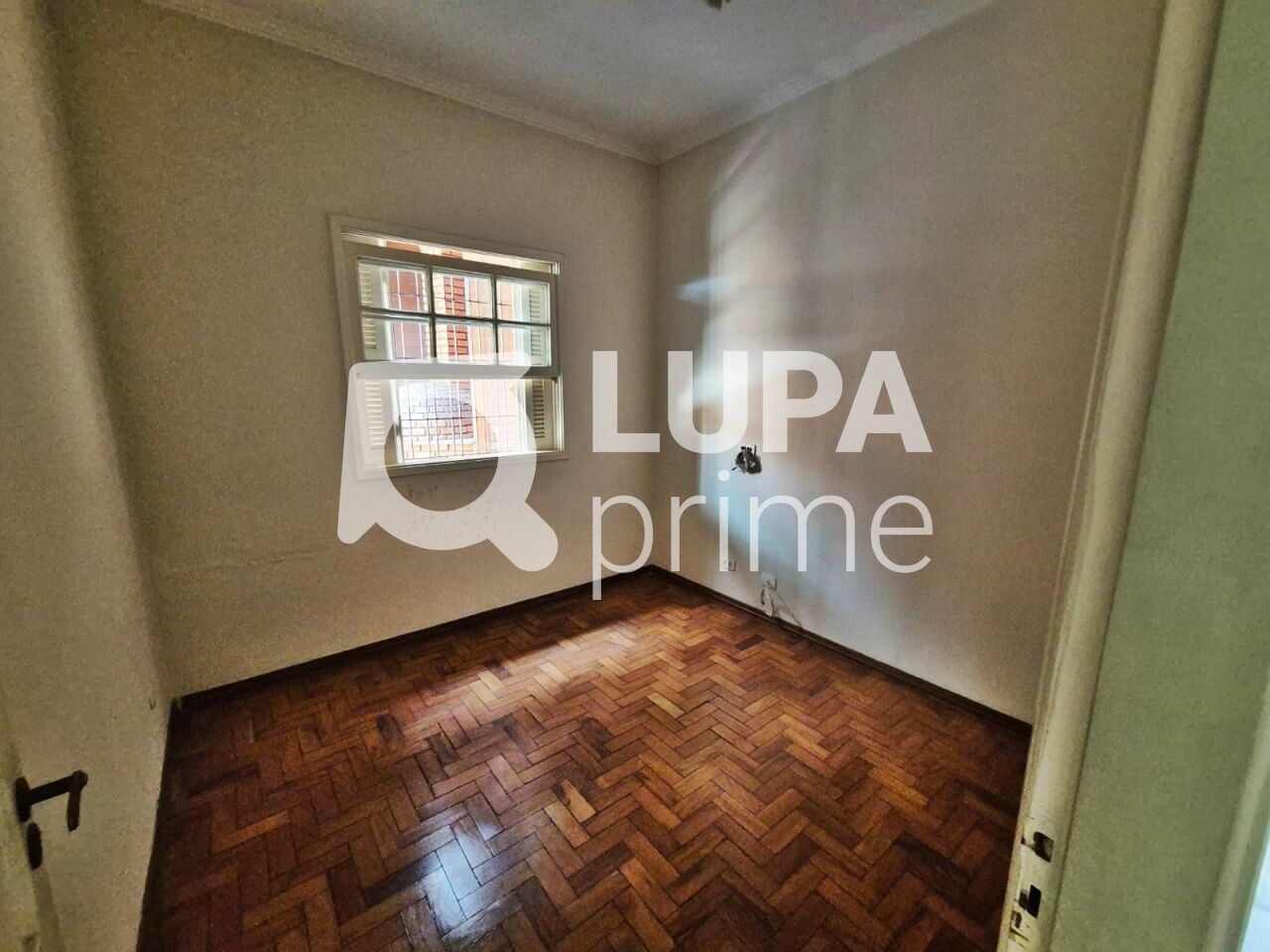 casa-terrea-locacao-sao-paulo-vila-maria-alta-5dormitorios-6vagas-280m2-LM27383