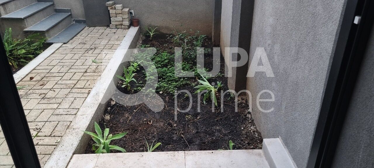 sobrado-venda-sao-paulo-parada-inglesa-3dormitorios-3suites-4vagas-212m2-LM27432