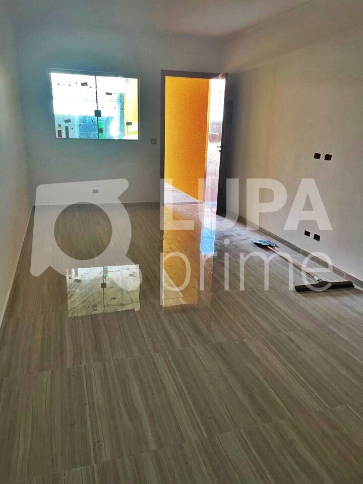 sobrado-venda-sao-paulo-vila-sabrina-3dormitorios-3suites-2vagas-138m2-LM27650