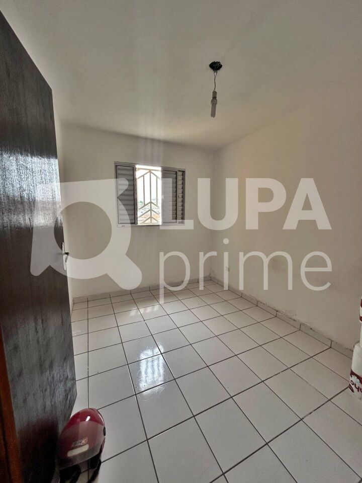 sobrado-venda-guarulhos-gopouva-3dormitorios-1suite-5vagas-134m2-LM27678