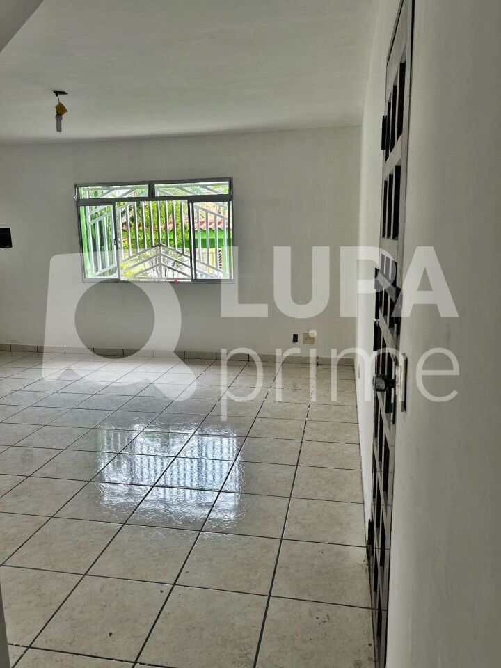 sobrado-venda-guarulhos-gopouva-3dormitorios-1suite-5vagas-134m2-LM27678