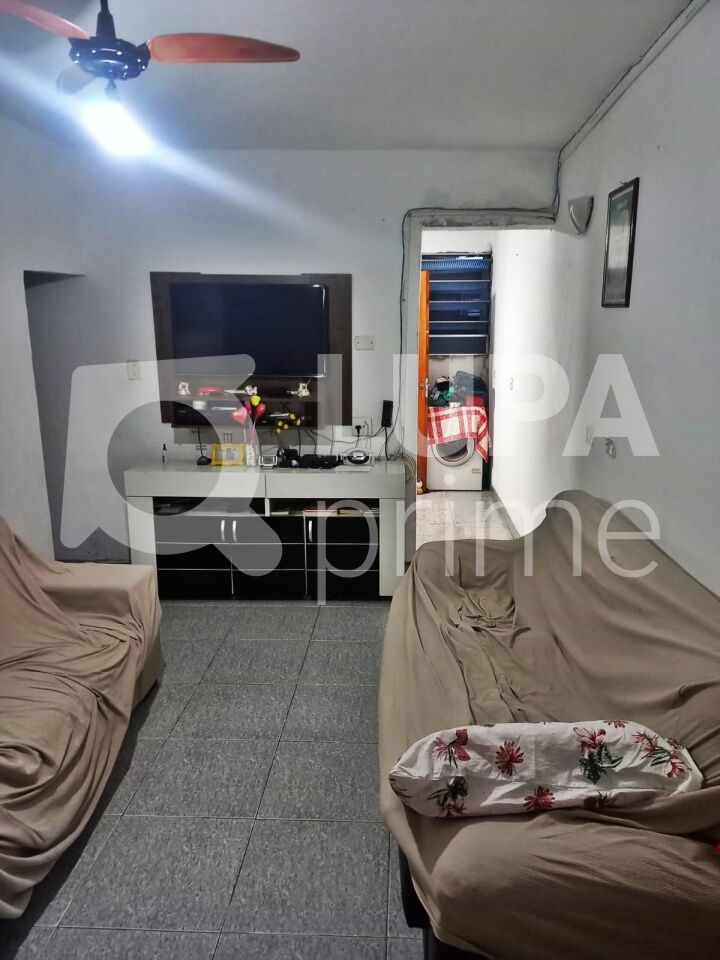 Casa, 8 quartos, 224 m² - Foto 1