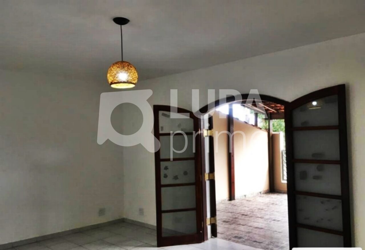 casa-terrea-venda-sao-paulo-jardim-brasil-3dormitorios-2vagas-180m2-LM27755