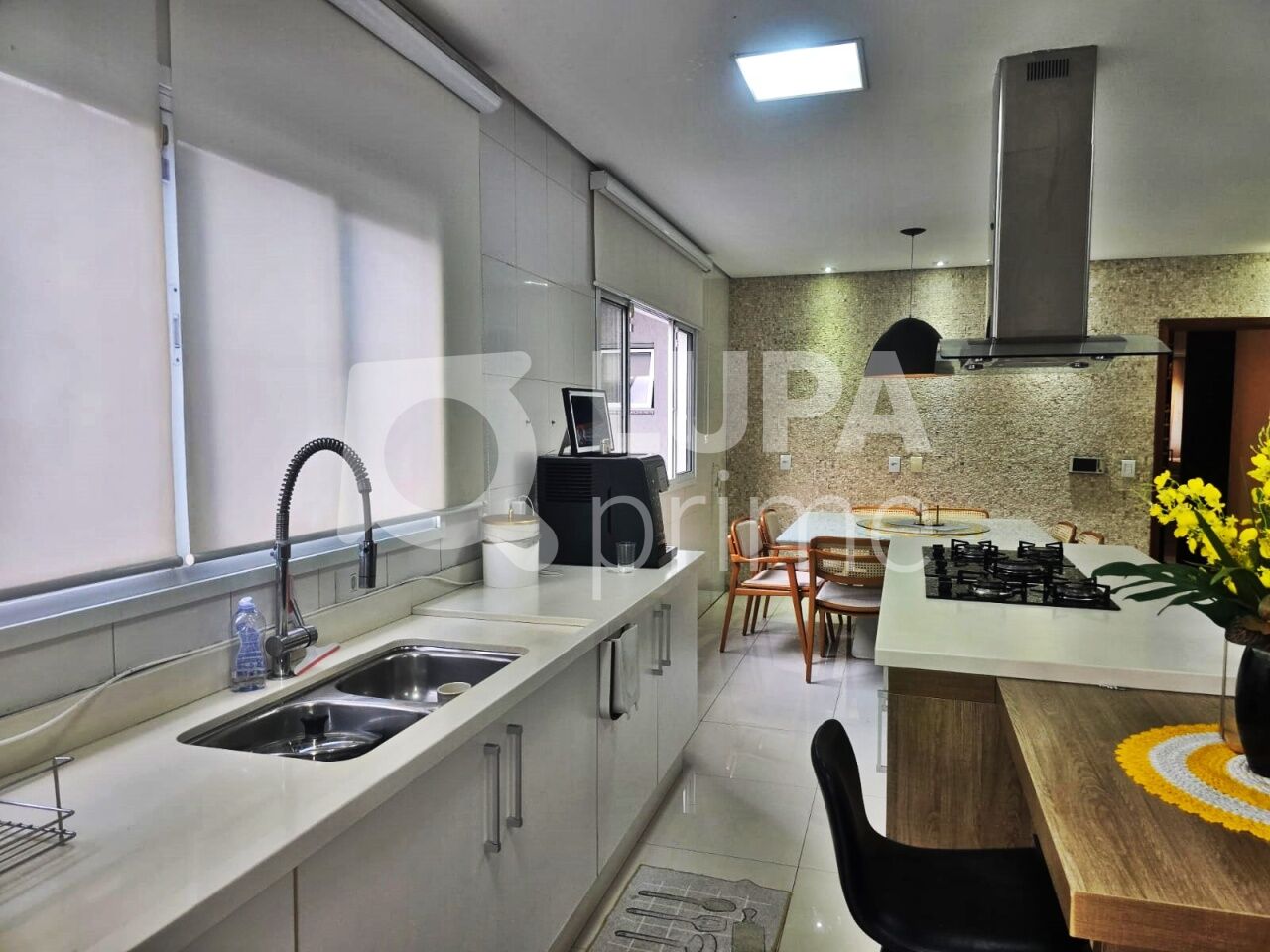 sobrado-venda-sao-paulo-vila-maria-3dormitorios-3suites-4vagas-267m2-LM27772