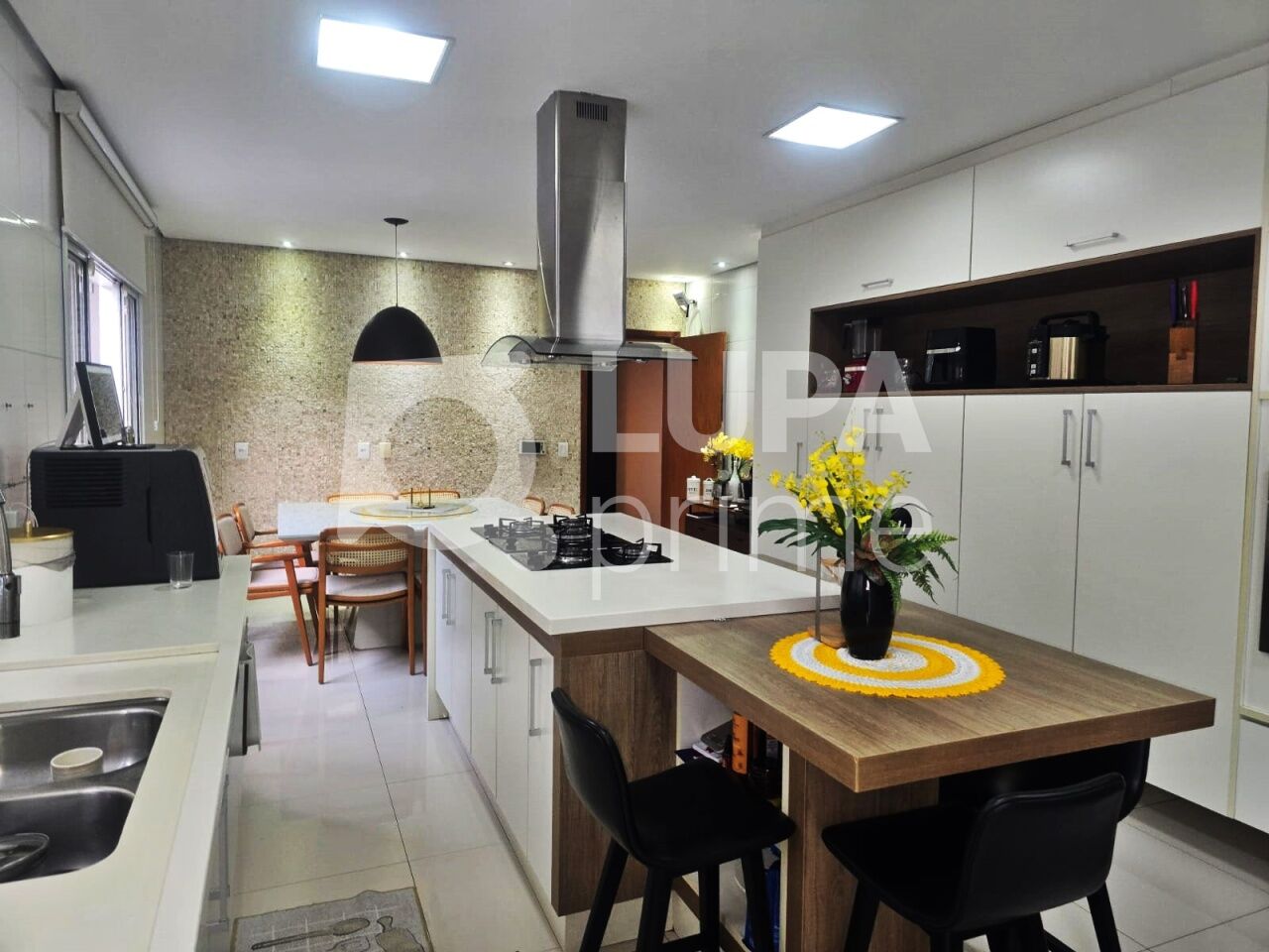 sobrado-venda-sao-paulo-vila-maria-3dormitorios-3suites-4vagas-267m2-LM27772