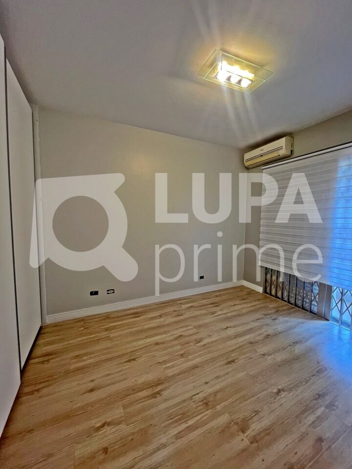 casa-terrea-venda-sao-paulo-palmas-do-tremembe-4dormitorios-2suites-4vagas-242m2-LM27800