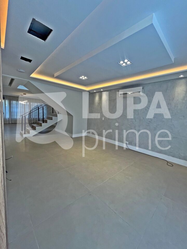 casa-terrea-venda-sao-paulo-palmas-do-tremembe-4dormitorios-2suites-4vagas-242m2-LM27800