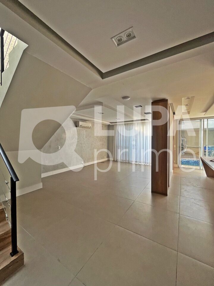 casa-terrea-venda-sao-paulo-palmas-do-tremembe-4dormitorios-2suites-4vagas-242m2-LM27800