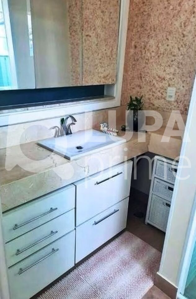 sobrado-venda-sao-paulo-agua-fria-3dormitorios-3suites-3vagas-178m2-LM27828