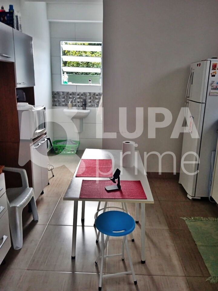 sobrado-venda-sao-paulo-vila-ede-6dormitorios-2suites-3vagas-160m2-LM27831