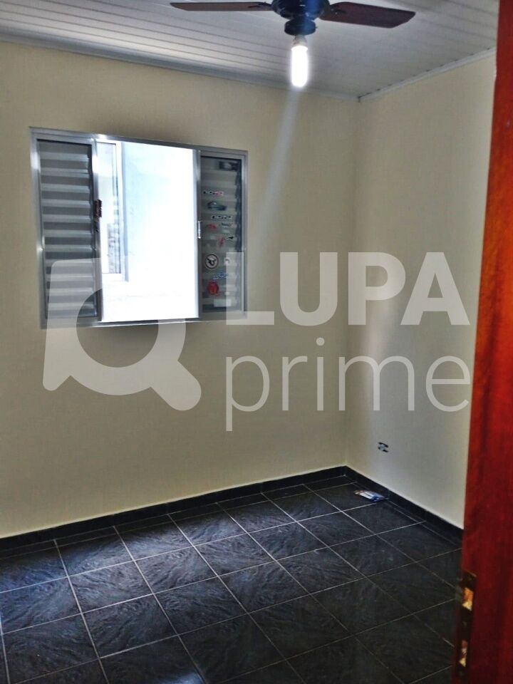sobrado-venda-sao-paulo-vila-ede-6dormitorios-2suites-3vagas-160m2-LM27831