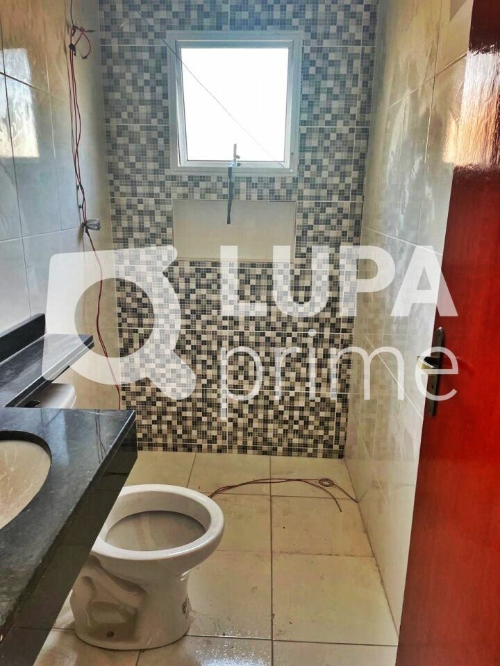 sobrado-venda-sao-paulo-vila-sabrina-3dormitorios-3suites-2vagas-138m2-LM27841