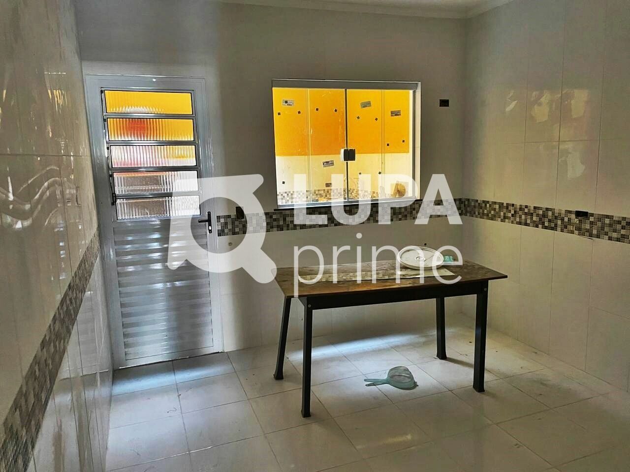 sobrado-venda-sao-paulo-vila-sabrina-3dormitorios-3suites-2vagas-138m2-LM27841