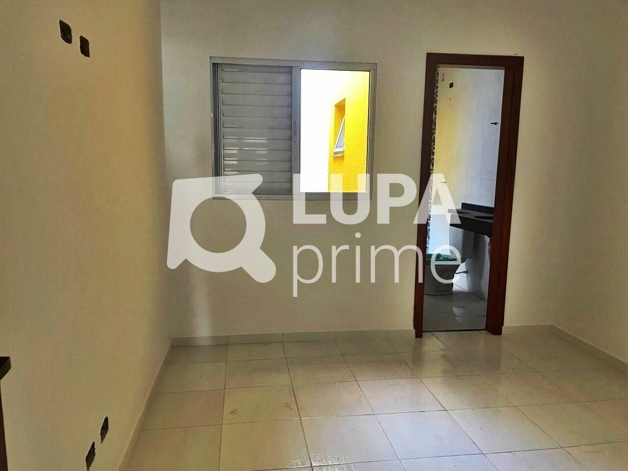 sobrado-venda-sao-paulo-vila-sabrina-3dormitorios-3suites-2vagas-138m2-LM27841