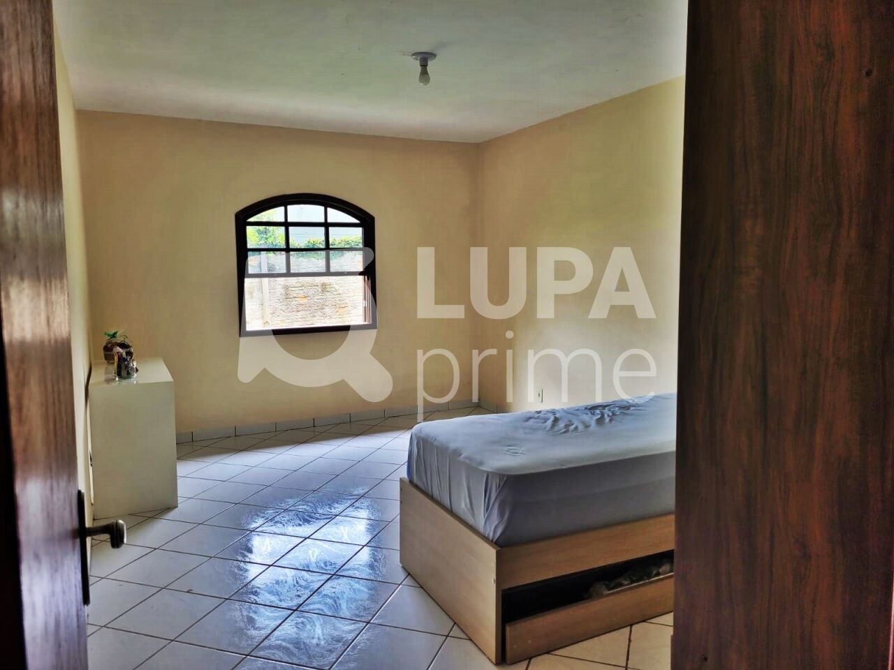 Chácara, 3 quartos, 1000 m² - Foto 4