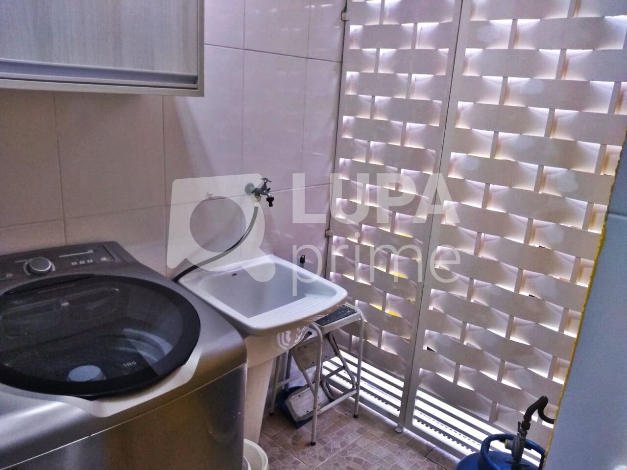 sobrado-venda-sao-paulo-vila-carrao-2dormitorios-2suites-3vagas-50m2-LM27935