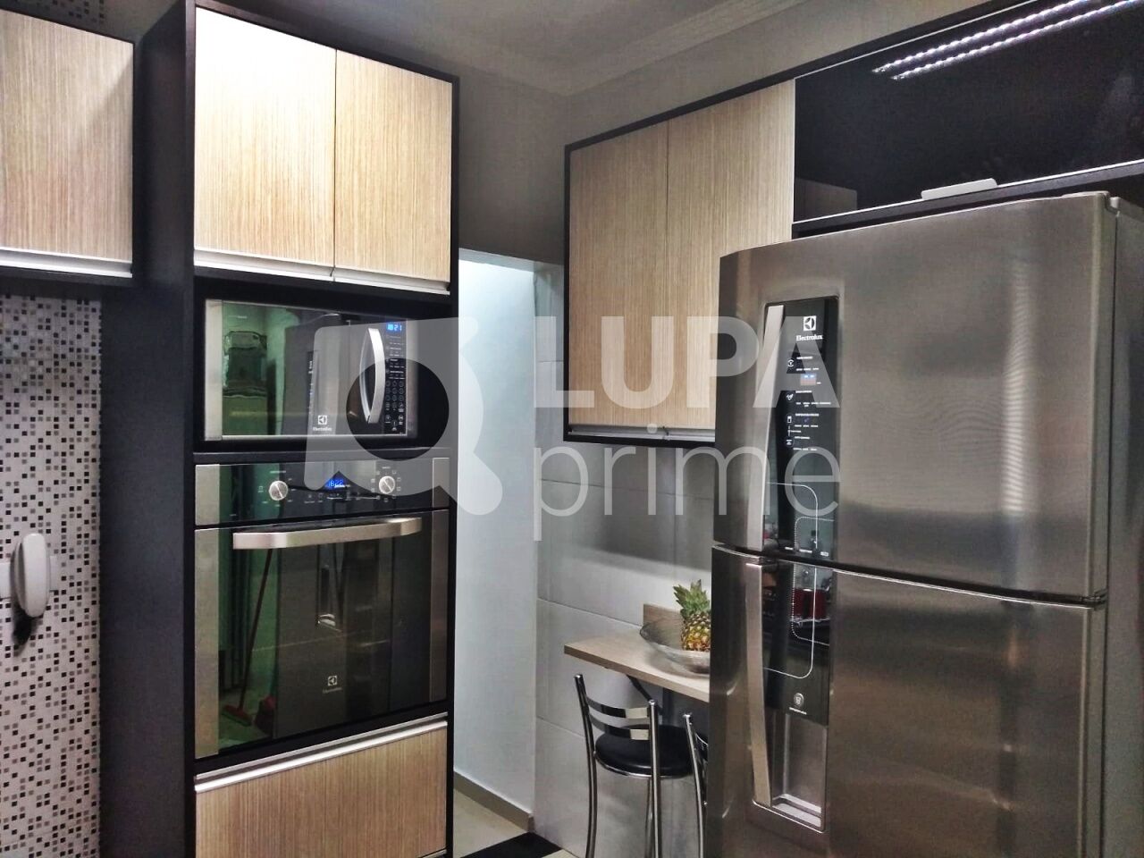sobrado-venda-sao-paulo-vila-carrao-2dormitorios-2suites-3vagas-50m2-LM27935