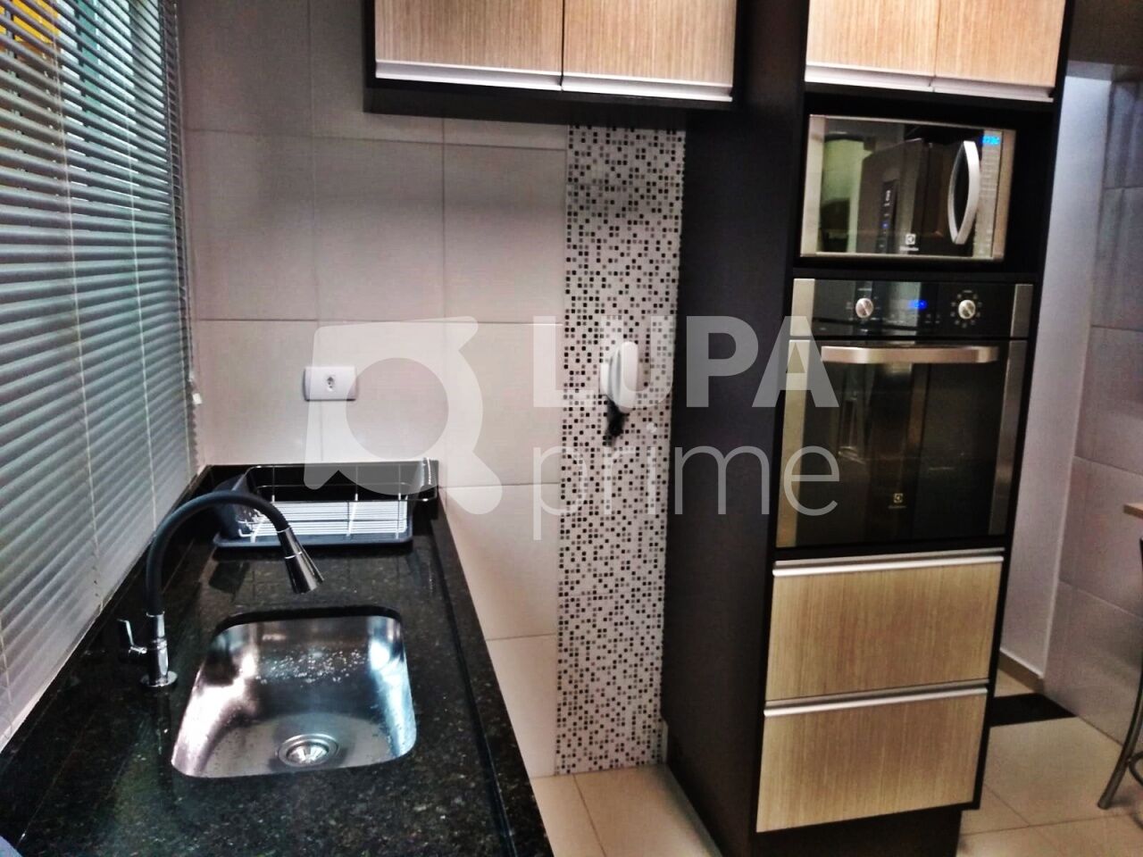 sobrado-venda-sao-paulo-vila-carrao-2dormitorios-2suites-3vagas-50m2-LM27935