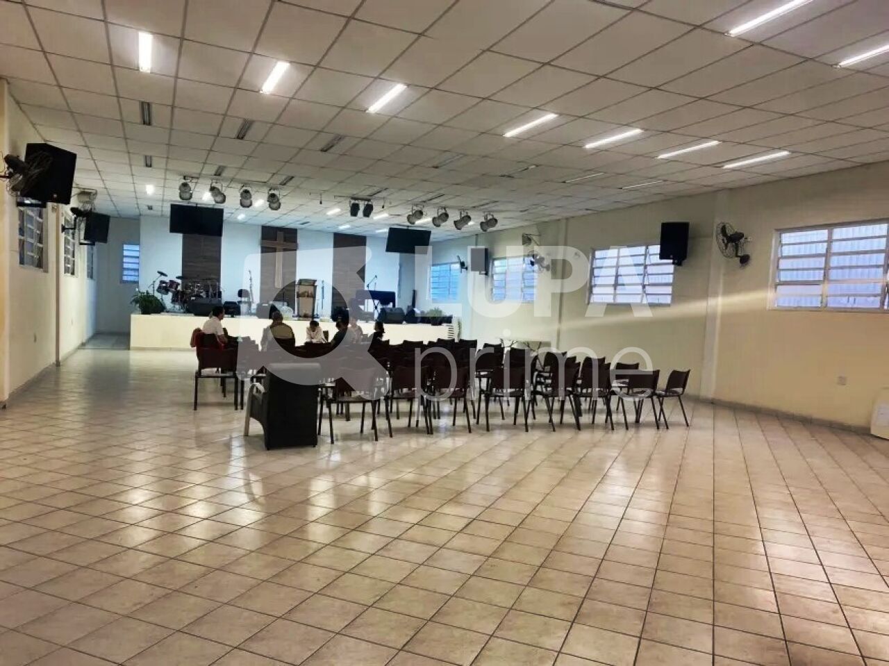 Sala-Conjunto, 840 m² - Foto 2