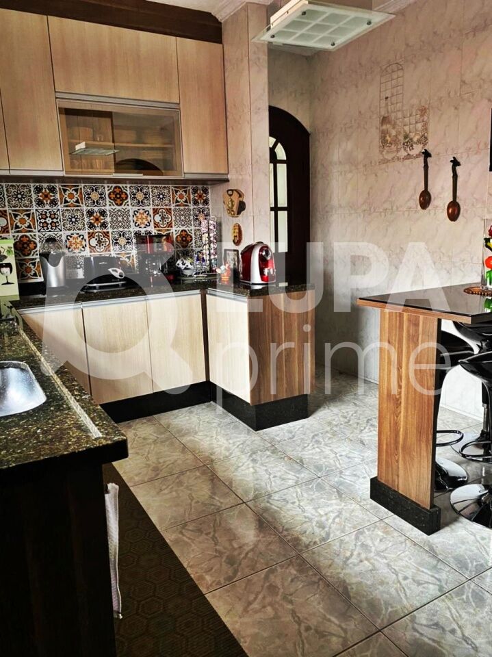 sobrado-venda-sao-paulo-penha-de-franca-3dormitorios-1suite-5vagas-204m2-LM27991